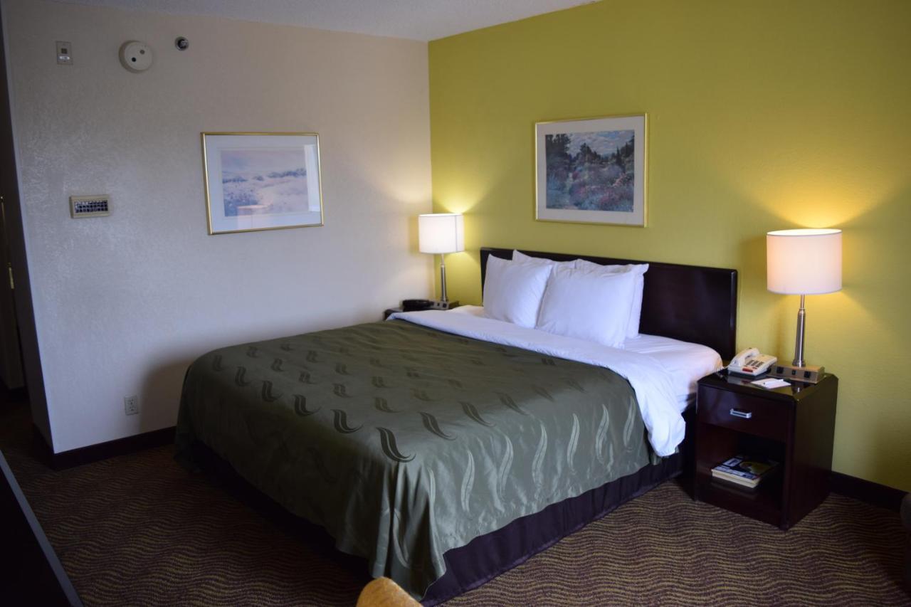 Quality Inn Rocky Mount Eksteriør bilde