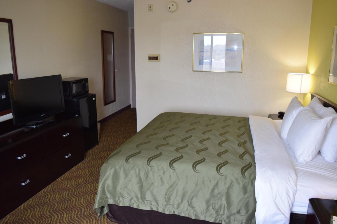 Quality Inn Rocky Mount Eksteriør bilde