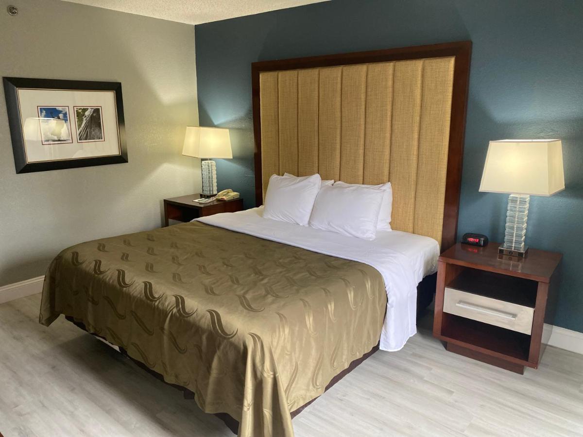 Quality Inn Rocky Mount Eksteriør bilde