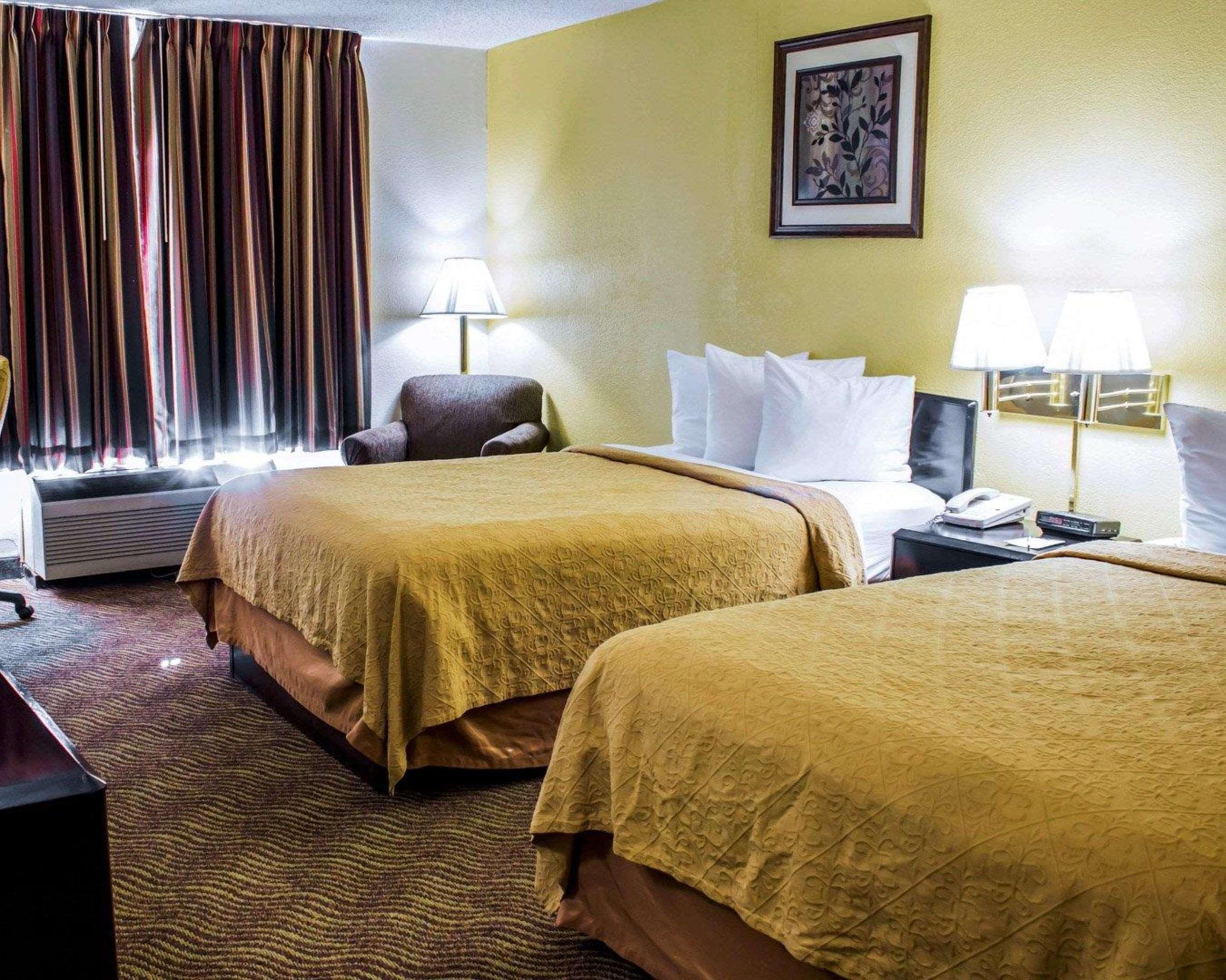 Quality Inn Rocky Mount Eksteriør bilde