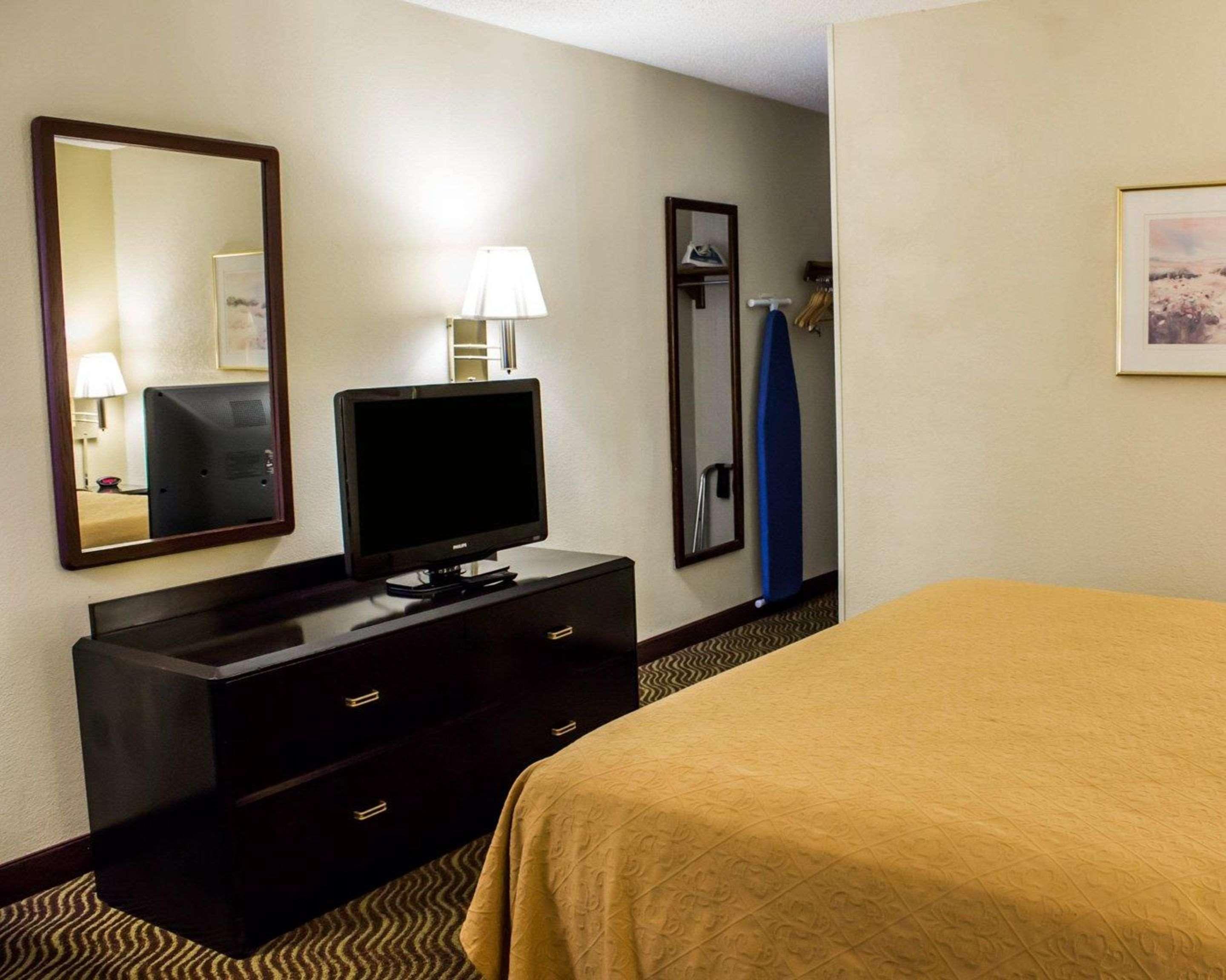 Quality Inn Rocky Mount Eksteriør bilde