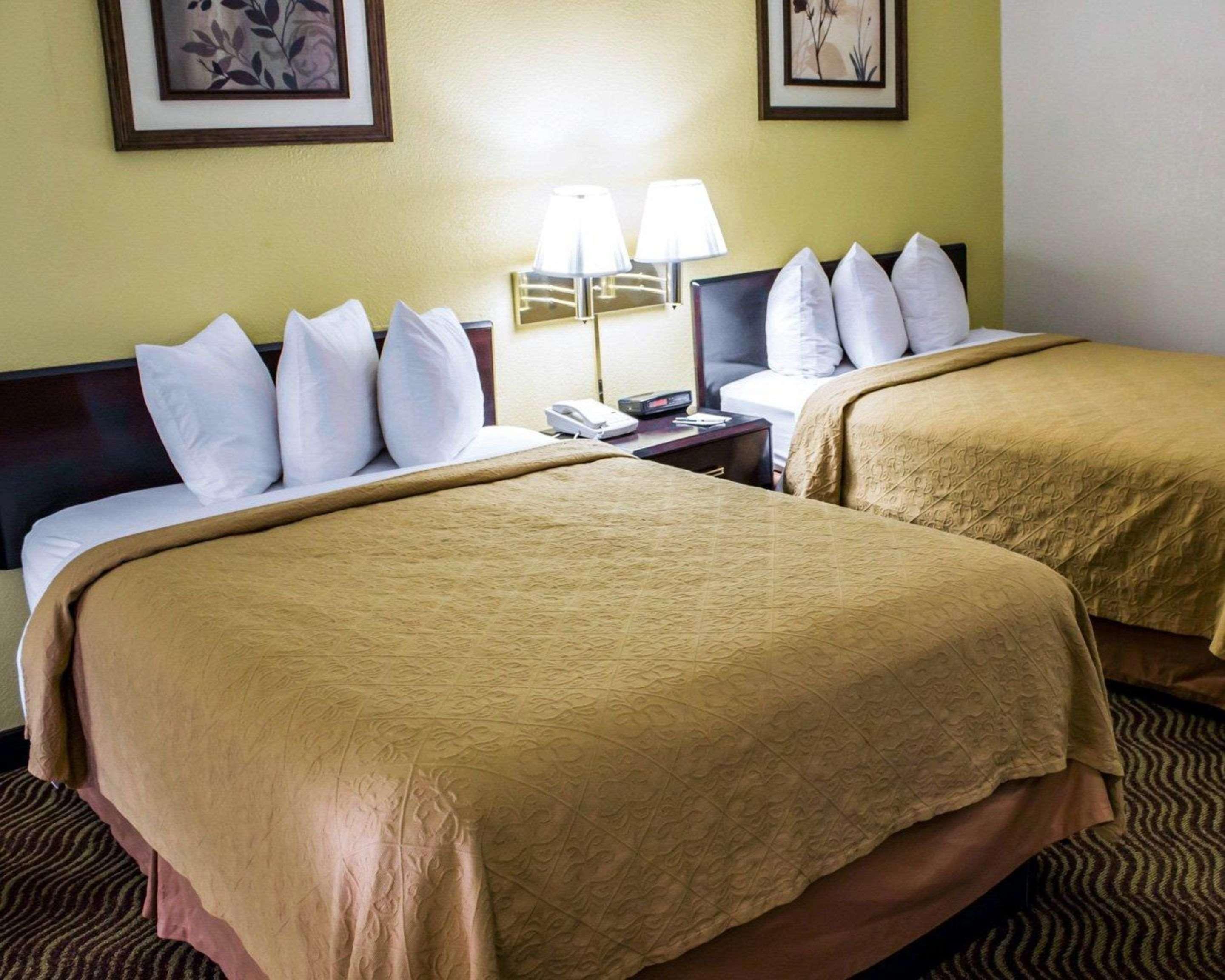 Quality Inn Rocky Mount Eksteriør bilde