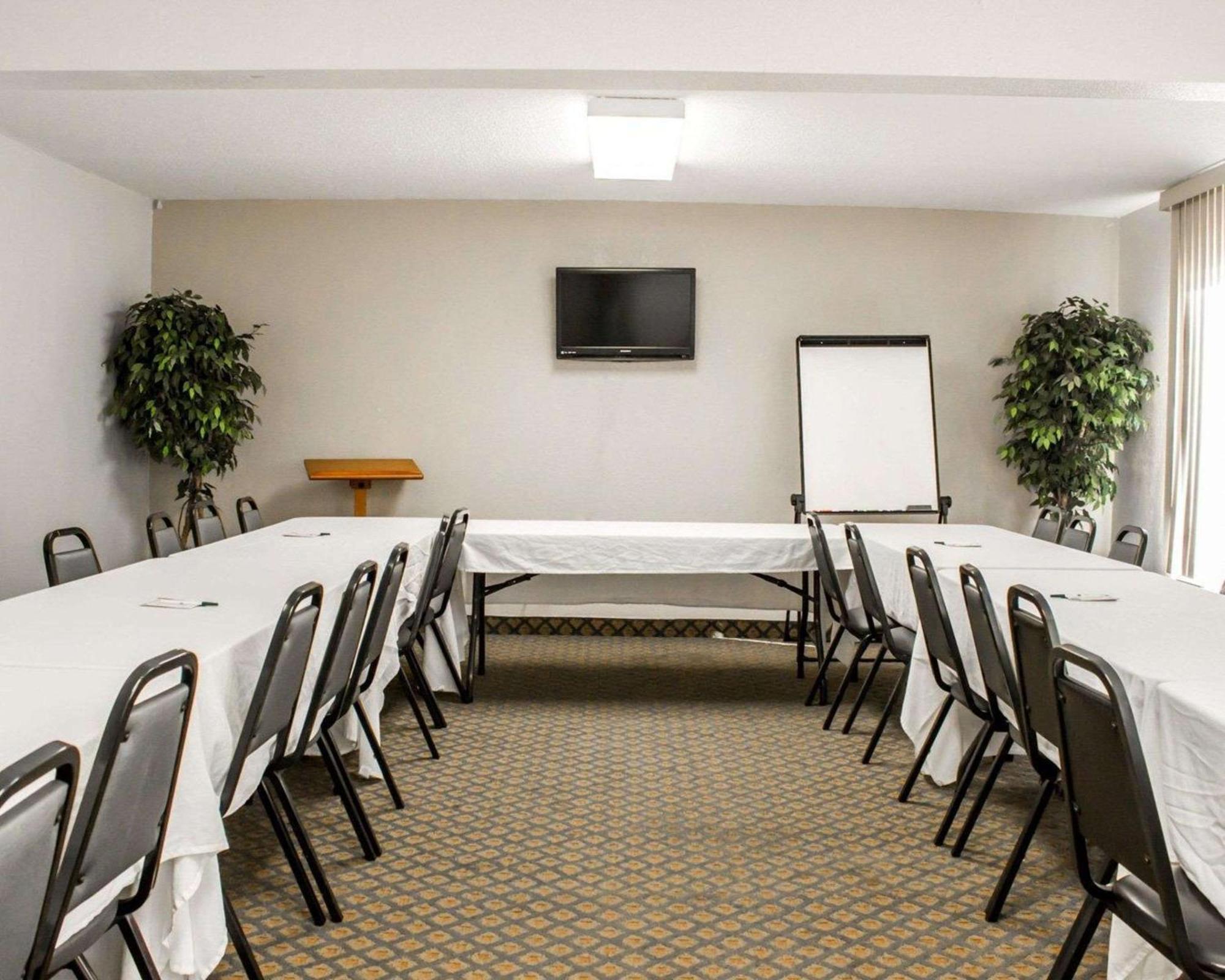 Quality Inn Rocky Mount Eksteriør bilde