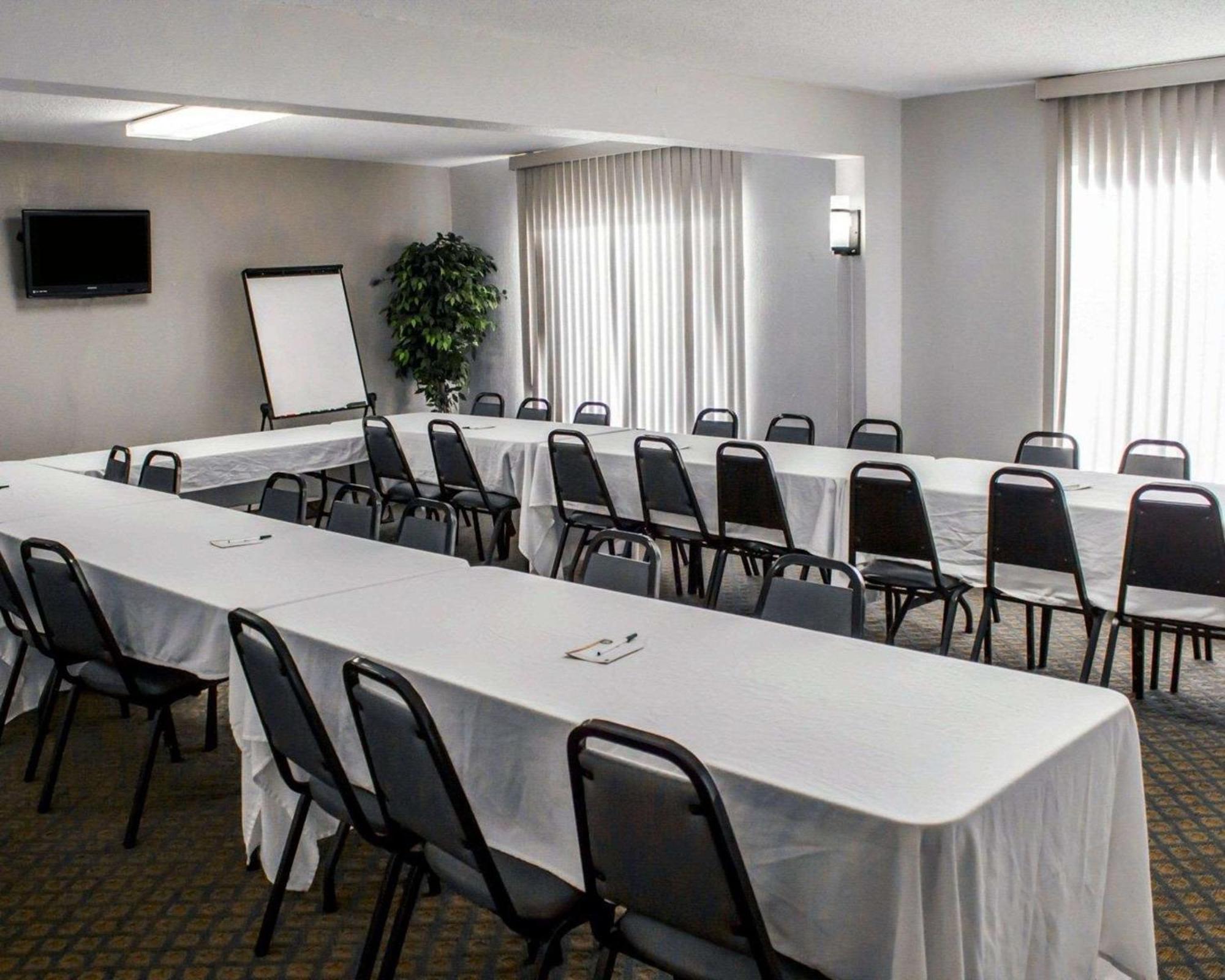 Quality Inn Rocky Mount Eksteriør bilde