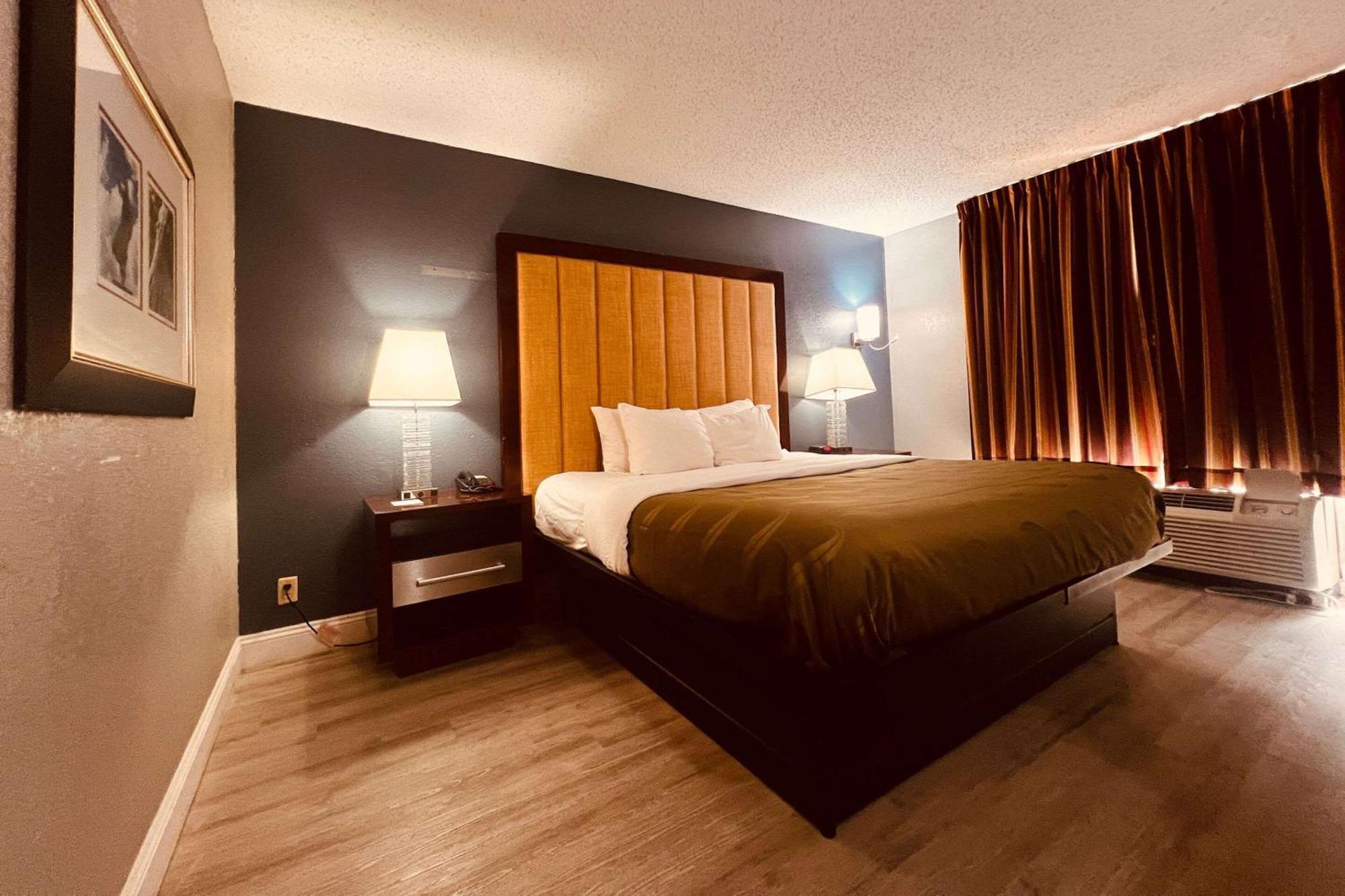 Quality Inn Rocky Mount Eksteriør bilde