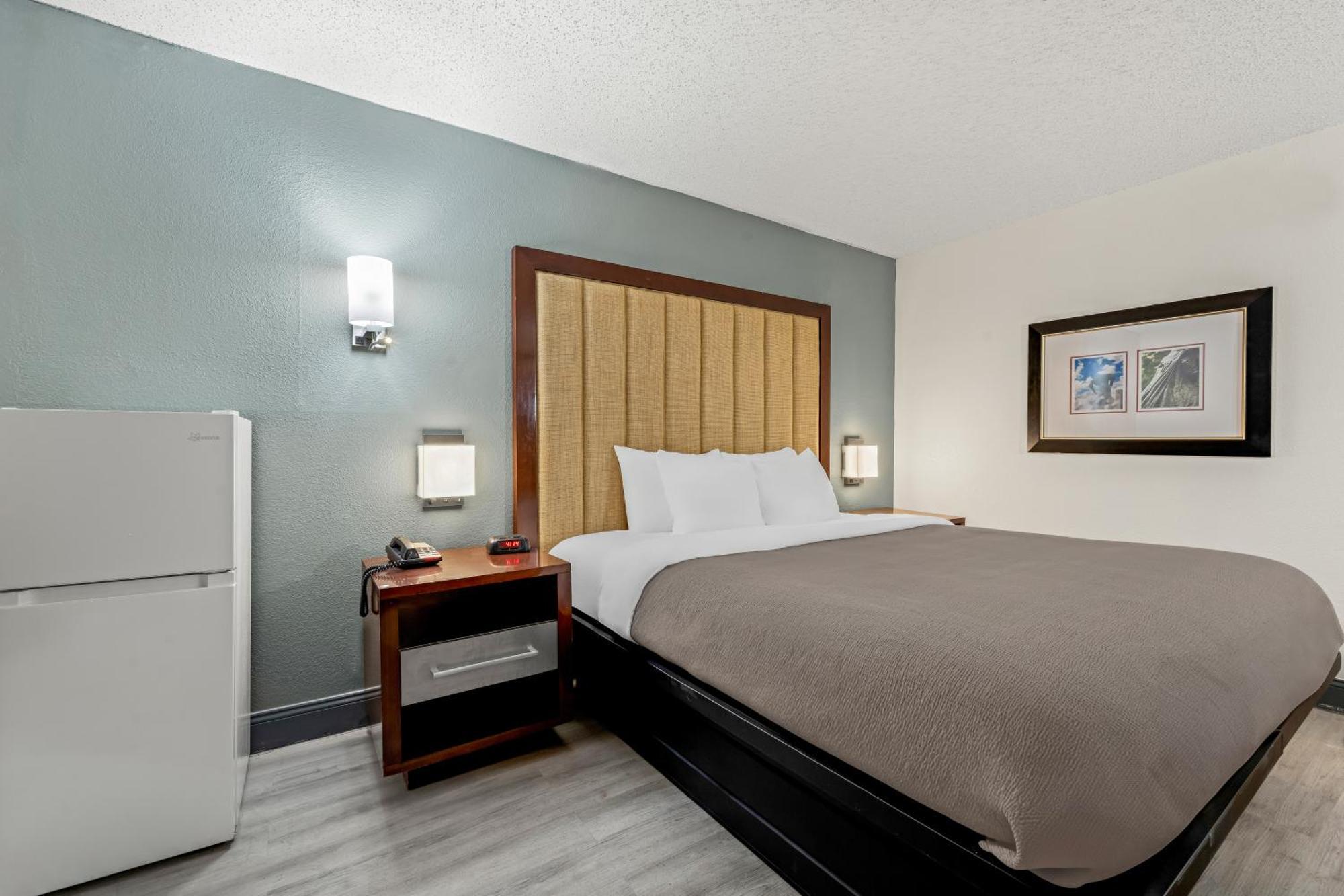 Quality Inn Rocky Mount Eksteriør bilde